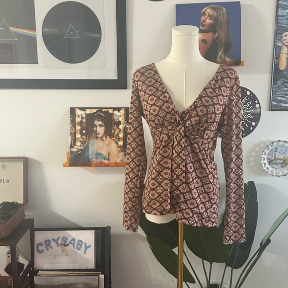 Printed 70’s style blouse - Picture 3 of 7